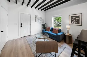 Spacious and Modern 3BR near Downtown and Walnut Hills - Image 3