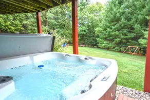 Entire home with huge backyard and hot tub - Image 3