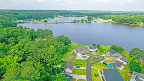 Rare find House wd lakeviews in a gated community! - Image 4