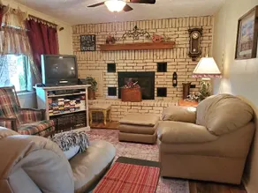 Rich Mountain Home Away - Image 2