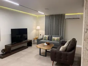 Modern design apartment with self check-in - Image 5