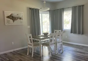 New build on golf course & trail - Image 3
