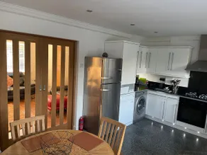 Warton home close to Lytham, Blackpool & BAE - Image 5