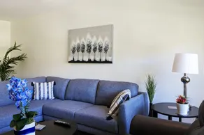Apartment in Montreal - Image 4