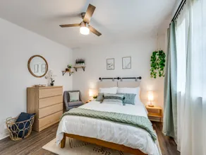 Spacious 3BR Home • Quiet Stay • Shopping & Parks - Image 5