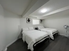 Cozy 3 beds Suite Near Calgary Airport Sleeps 6 - Image 3