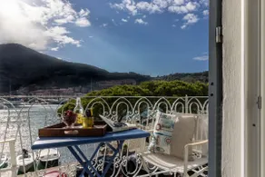 Elegant apartment 5 meters from the sea - Image 3