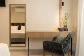 Krystalias luxury studio - Image 2