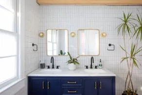 Stylish Midcentury Studio in Trendy Park Circle - Image 2