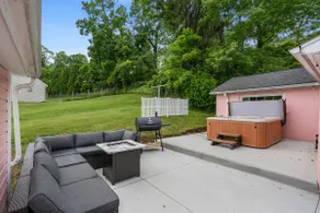 Hot Tub Retreat Mohican | Sleeps 8 Epic Bunk Room - Image 4