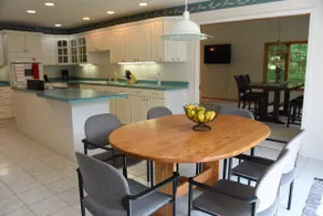 Beautiful 4000sqft spacious home - Image 5