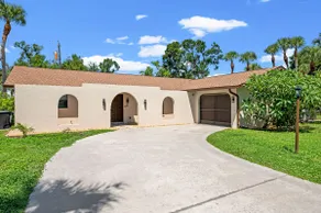 Venice Paradise Heated Pool 4BR Near Beaches - Image 3
