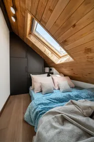 Gurgulyat view - 1 Bedroom Loft - Image 3