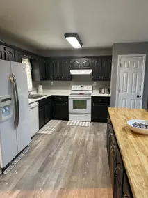 Southern Charm - Image 2