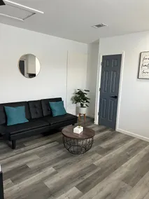 Guest Suite - Image 2