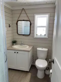 Waterfront charm! - Image 4