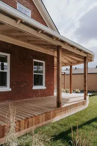 Knowlton Village: Beautifully Designed 2BR Apt - Image 3