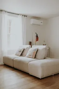 Knowlton Village: Beautifully Designed 2BR Apt - Image 2