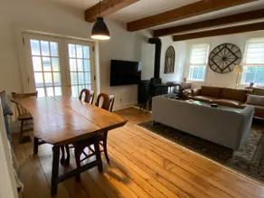 Lambertville Garden Home. Hot Tub and Parking - Image 3