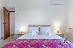 Unique property within walking distance of the sea - Image 3