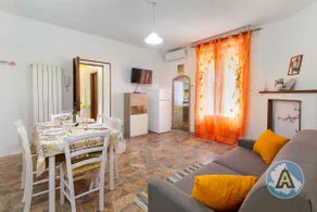 Unique property within walking distance of the sea - Image 2