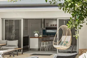 Woodlands Villa – family bush escape - Image 1