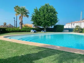 Luxurious beach penthouse with pool -holaVivienda - Image 3