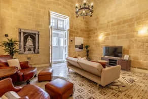 Stunning Valletta Palazzino - Image 5