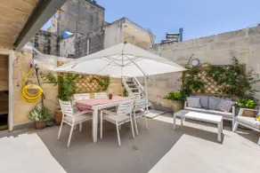 Stunning Valletta Palazzino - Image 2