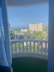 A luxe sea view 2 bedroom Condo - Image 4