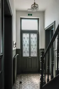 The Seaside House - Image 3
