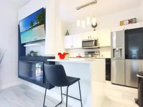 Modern 4BR Home in Regal Palms Resort near Disney - Image 2