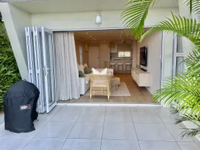 Luxurious 3 Bedroom Apartment with Amazing Views - Image 3