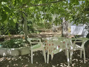 Detached house with garden close to the sea - Image 3