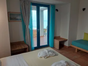 Karfas Shallow Sea Deluxe Studio - Image 5