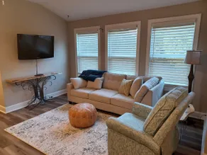 Peaceful & quiet apartment! - Image 3