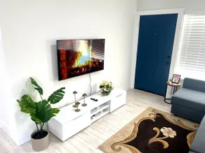 Luxury StayComfy at WinterHeaven - Image 2