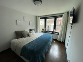 Midway cozy Guest House (Back House) - Image 4