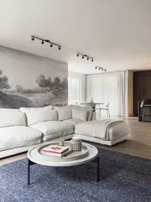 Zen-ko Home | Fast Wi-Fi • A/C • Sleeps 6 - Image 2