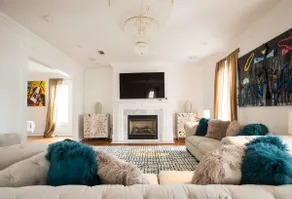 Artist's House | Curated NOLA Stay - Image 3