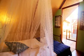 Cozy cabin with private bathroom, shared kitchen - Image 2