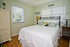 Anchor Management Cottage on Emerald Isle, NC - Image 4