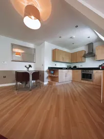 Church View Apartment - Image 2