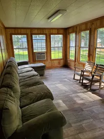 Teen's Beautiful House - Image 4