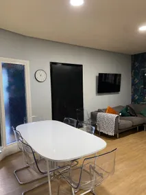 City Centre, Group Friendly flat - Image 2