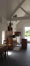 a 1st floor in the countryside - Image 3