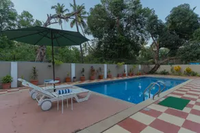 Treehouse Blue Villa 1, Cook, Brkfast, Pool & WiFi - Image 4