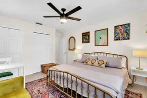 Bright & Airy in DowntownSanford - Image 2