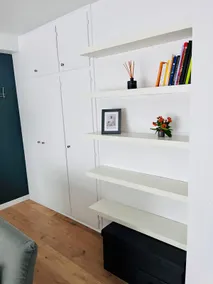NEW! Cosy & Bright Central Studio with Terrace - Image 5