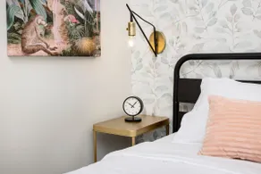 Renovated Stylish Chicago Condo - Image 4